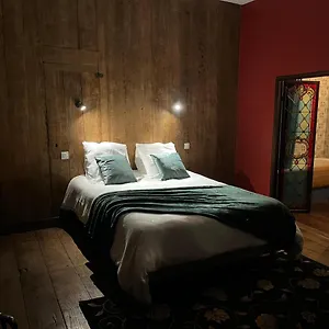 Bed & Breakfast Mercier De Montigny - Les Du Beffroi - Et Massage, Fougères