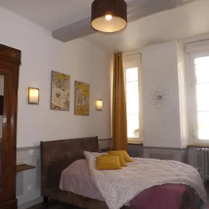 Frühstückspension D'hotes Lariboisiere, Fougères